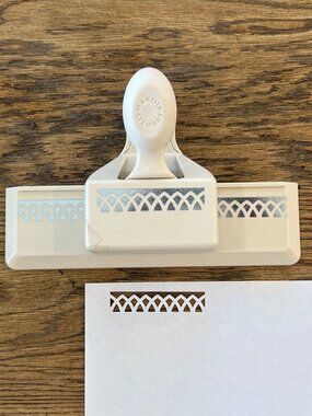 Martha Stewart Edge Punch Lace Chain Paper Crafting Tool Scrapbooking Supply